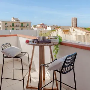 Attico In Centro - Parcheggio Gratuito , Livourne Italie